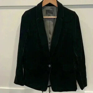 Banana Republic Women’s velvet blazer
